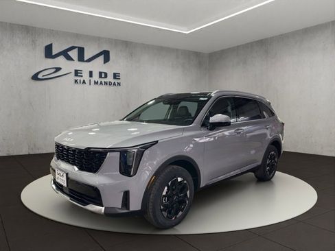New 2026 Kia Sorento S image 1