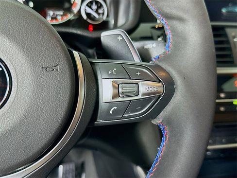 Used 2018 BMW X4 M40i image 19