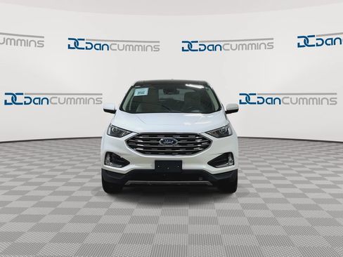 Used 2022 Ford Edge SEL w/ Convenience Package AWD/4WD image 3
