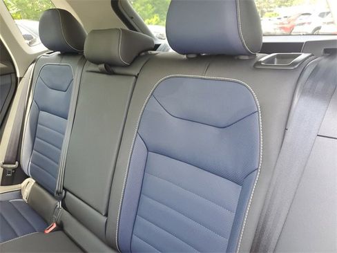 New 2025 Volkswagen Taos SEL image 10