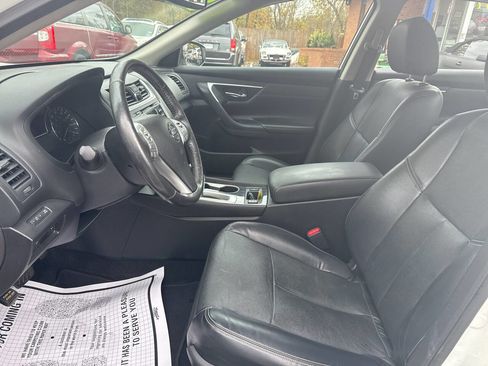 Used 2016 Nissan Altima 2.5 SL image 9