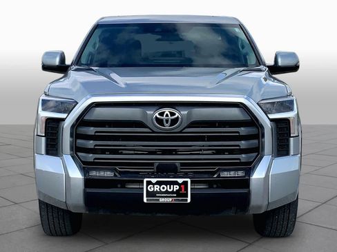 Used 2023 Toyota Tundra Limited w/ Power Package AWD/4WD image 4