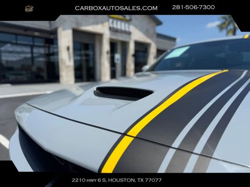 Used 2022 Dodge Challenger GT w/ Plus Package RWD image 29