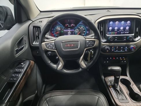 Used 2021 GMC Canyon Denali image 16