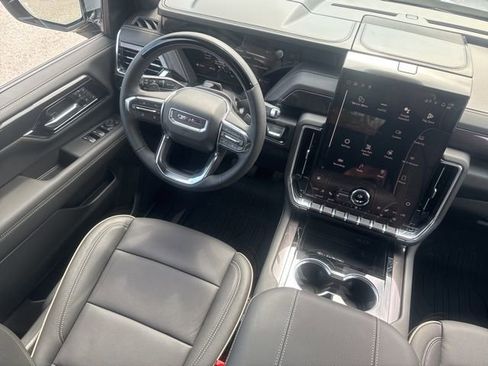 New 2026 GMC Yukon Elevation w/ Elevation Premium Package AWD/4WD image 37