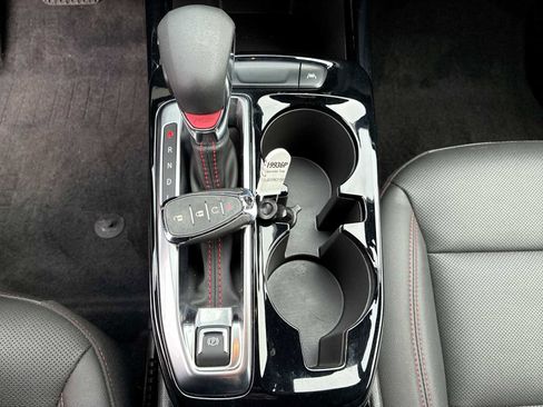 Certified 2024 Chevrolet Trax RS w/ Driver Confidence Package image 15