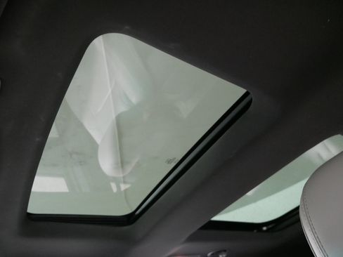 Used 2014 Ford Explorer Limited w/ Equipment Group 302A image 31