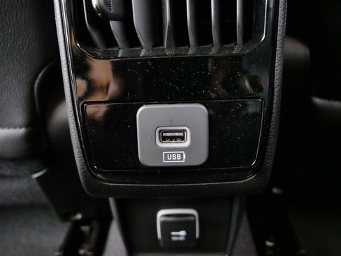 New 2025 Jeep Compass Limited image 29