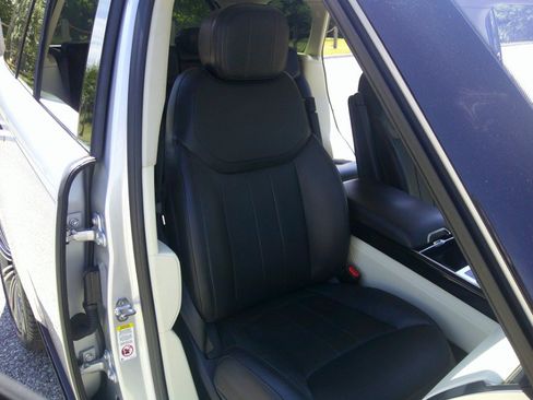 Used 2023 Land Rover Range Rover SE AWD/4WD image 73