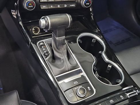 Used 2022 Kia Stinger GT-Line image 29