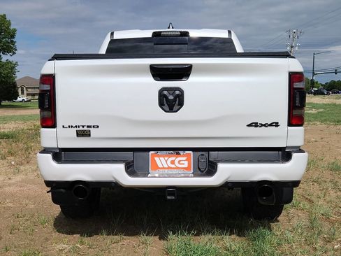 Used 2024 RAM 1500 Limited AWD/4WD image 12