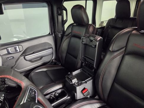 Used 2023 Jeep Wrangler Unlimited Rubicon image 24