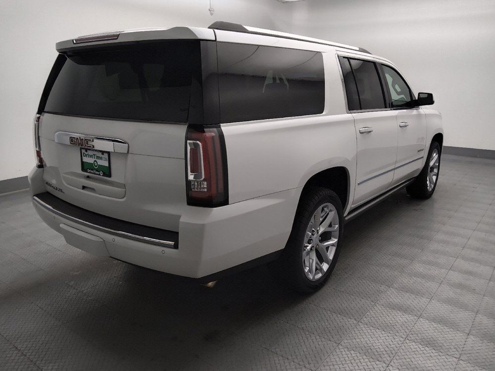 Used 2017 GMC Yukon XL Denali w/ Open Road Package AWD/4WD image 9