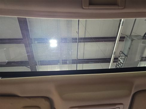 Used 2012 Ford F150 King Ranch image 30