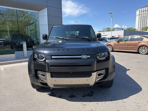 Used 2024 Land Rover Defender 110 X AWD/4WD image 2
