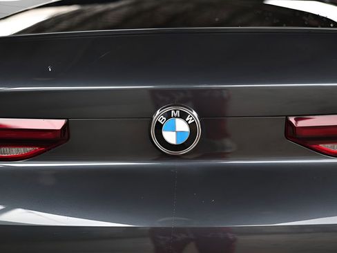 Used 2020 BMW X6 xDrive40i w/ Premium Package image 21