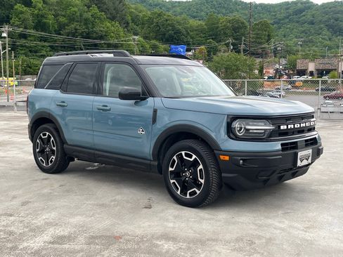 Certified 2021 Ford Bronco Sport Outer Banks AWD/4WD image 1