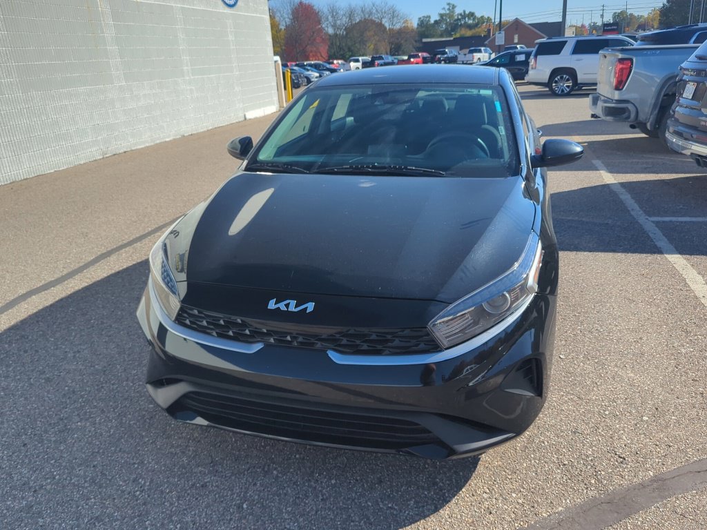 Used 2024 Kia Forte LXS FWD image 2