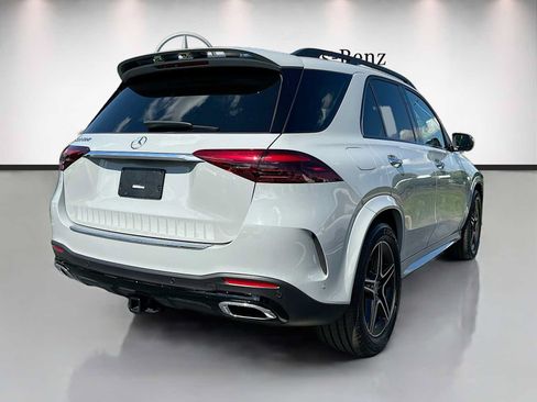 Used 2025 Mercedes-Benz GLE 350 4MATIC w/ AMG Line Exterior image 5