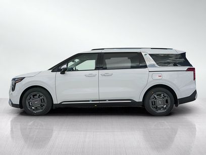 New 2026 Kia Carnival SX