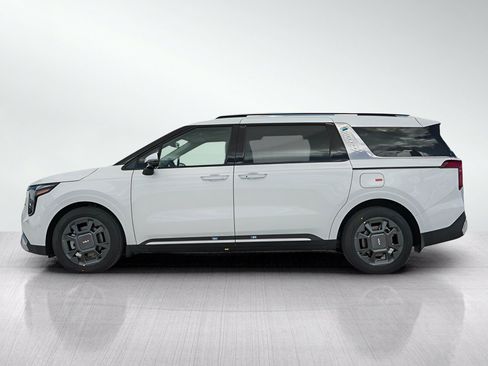 New 2026 Kia Carnival SX FWD image 4