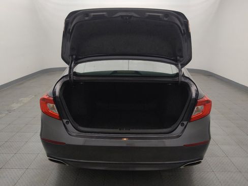 Used 2019 Honda Accord Sport image 29