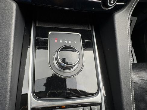 Used 2020 Jaguar F-PACE R-Sport AWD/4WD image 48