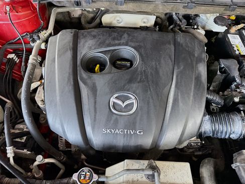 Used 2020 MAZDA CX-5 Touring FWD image 39