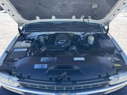 Used 2002 Chevrolet Silverado 1500 LT w/ Off-Road Skid Plate Pkg image 22