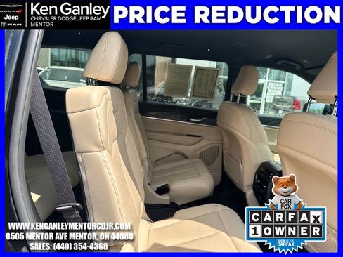 Used 2025 Jeep Grand Cherokee L Limited RWD image 24