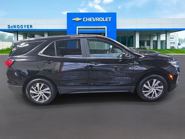 Used 2024 Chevrolet Equinox LT AWD/4WD image 6
