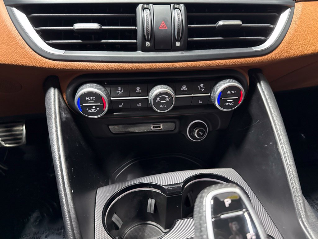 Used 2021 Alfa Romeo Giulia Ti Sport AWD/4WD image 26