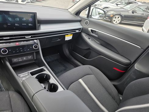 New 2025 Hyundai Sonata SEL image 21