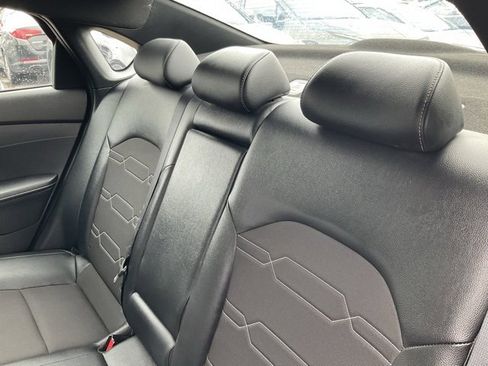 Used 2021 Kia Forte GT-Line image 36