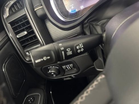 Used 2023 RAM 1500 Limited AWD/4WD image 37