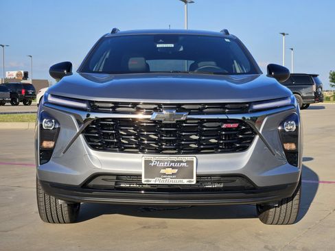 New 2026 Chevrolet Trax RS w/ Sunroof Package FWD image 6
