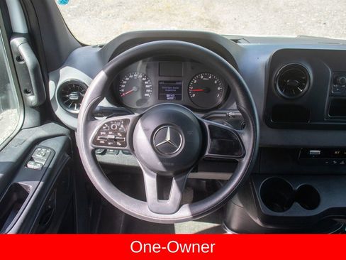 Used 2021 Mercedes-Benz Sprinter 2500 w/ Driver Convenience Package image 17