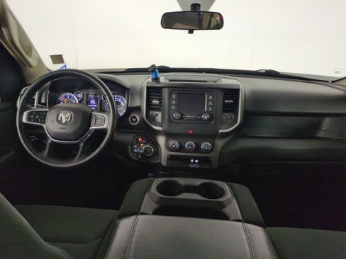 Used 2020 RAM 1500 Big Horn AWD/4WD image 12
