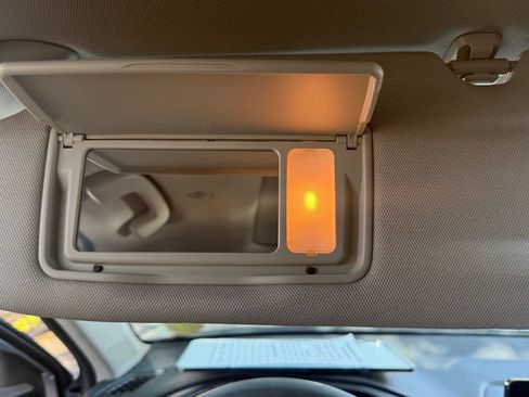 Used 2025 Honda CR-V EX-L image 32