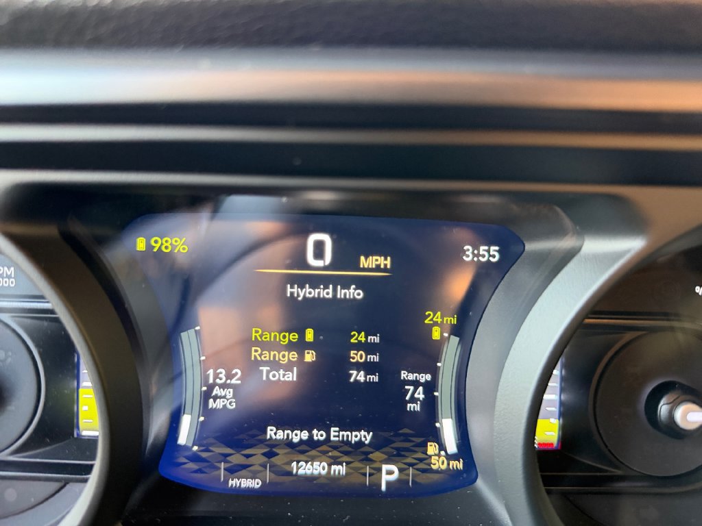 Used 2024 Jeep Wrangler Unlimited AWD/4WD image 21