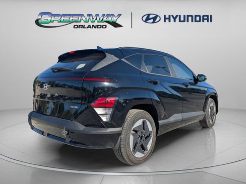 Certified 2024 Hyundai Kona SEL FWD image 12