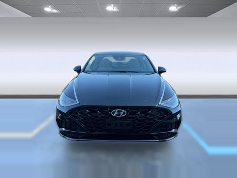 Used 2023 Hyundai Sonata Limited FWD image 4