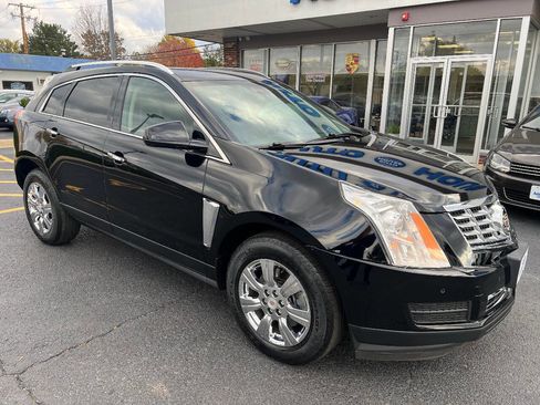 Used 2014 Cadillac SRX Luxury w/ Driver Awareness Package image 4