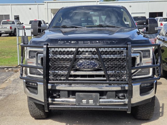 Used 2022 Ford F250 Lariat w/ Lariat Ultimate Package AWD/4WD image 2