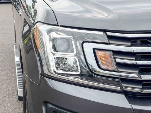 Used 2021 Ford Expedition Max XLT AWD/4WD image 7