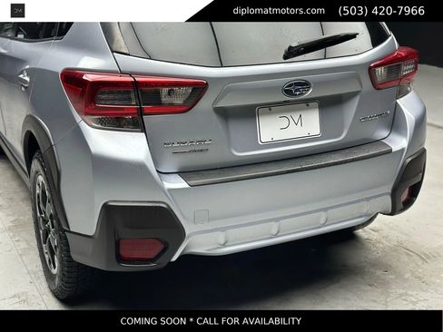 Used 2021 Subaru Crosstrek 2.0i Premium image 17