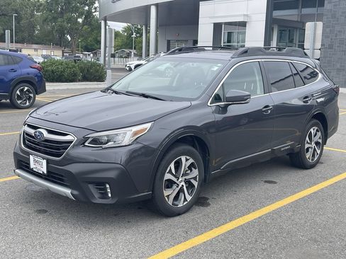 Used 2021 Subaru Outback Limited XT w/ Popular Package #2 AWD/4WD image 3