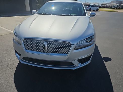 Used 2018 Lincoln MKZ Premiere image 8