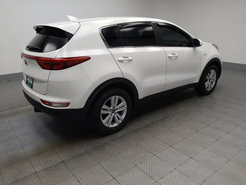 Used 2018 Kia Sportage LX AWD/4WD image 10