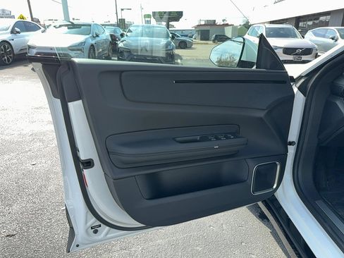 New 2026 Polestar Polestar 4 image 11